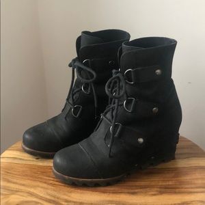 Sorel Joan of Arctic Wedge Mid | Size 7